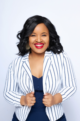Amber Owens Headshot